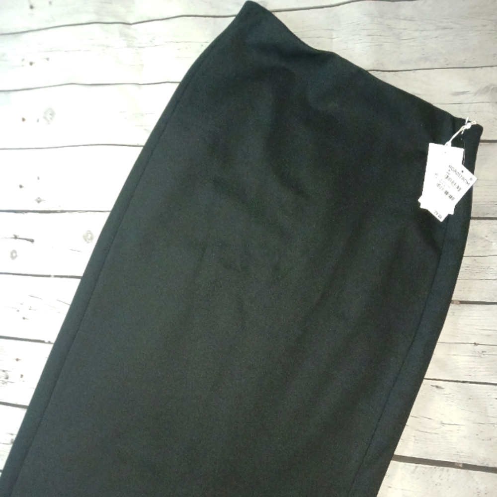Black pencil skirt Nordstrom Size Medium